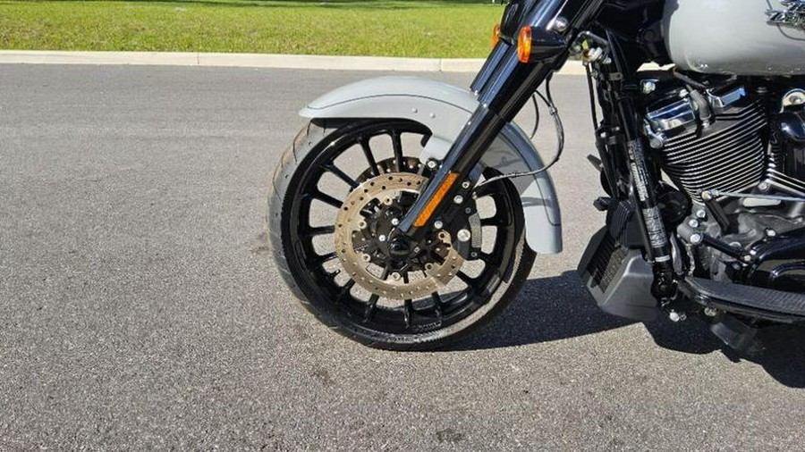 2024 Harley-Davidson® Flrt Freewheeler