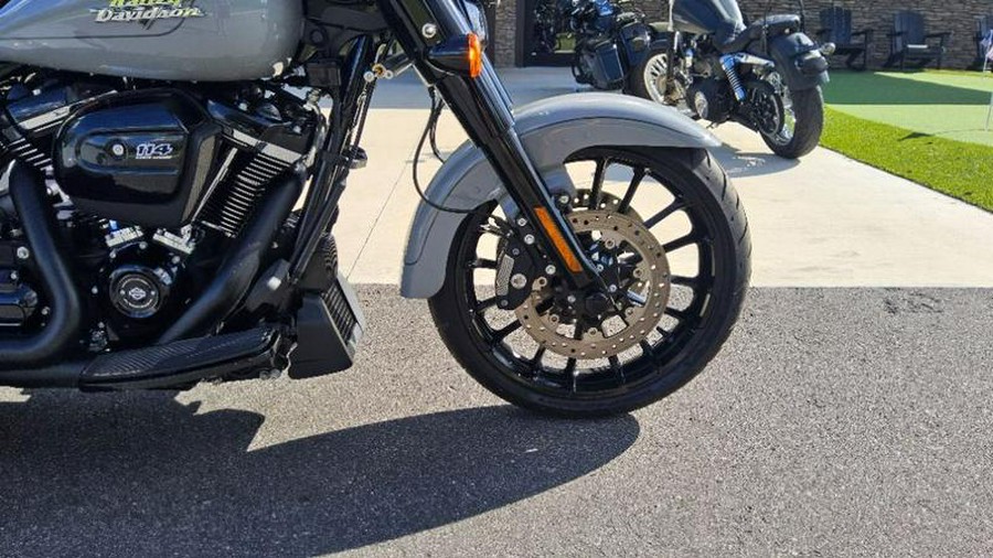 2024 Harley-Davidson® Flrt Freewheeler