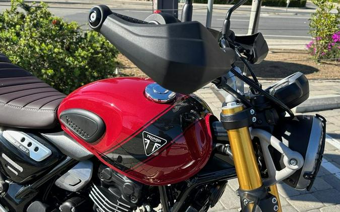 2025 Triumph Scrambler 400 X Carnival Red / Phantom Black