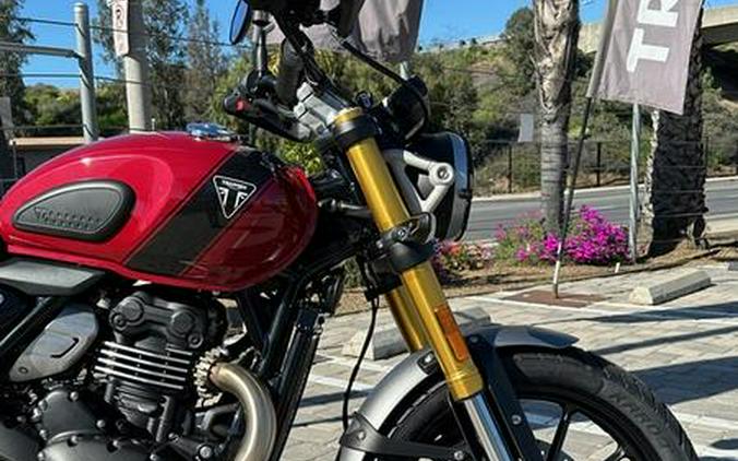 2025 Triumph Scrambler 400 X Carnival Red / Phantom Black