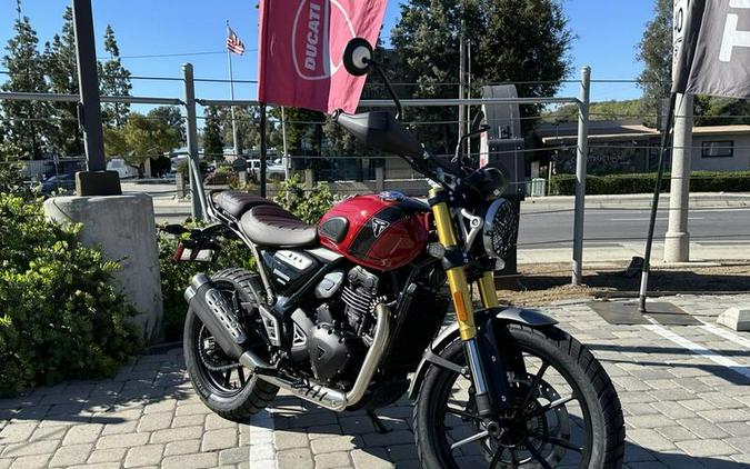 2025 Triumph Scrambler 400 X Carnival Red / Phantom Black