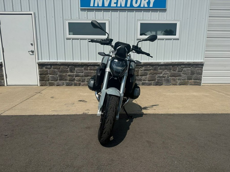 2023 BMW R 1250 R Ice Gray