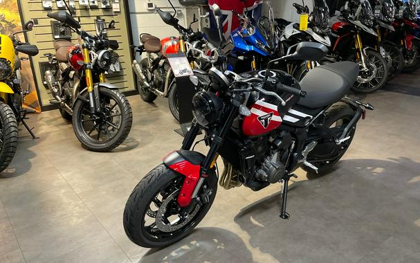 2025 Triumph Trident 660
