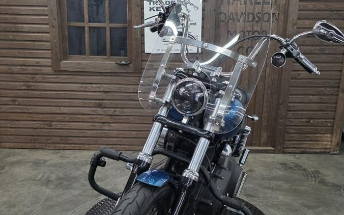 2016 Harley-Davidson® Street Bob® HCCANCUN BL FLK