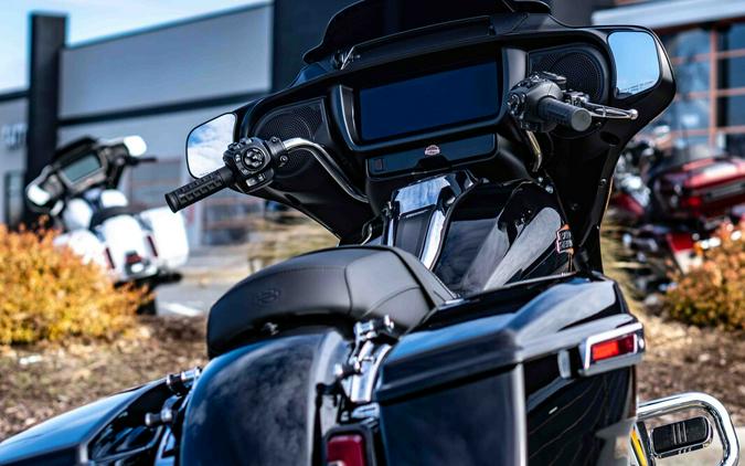 FLHX 2025 Street Glide®