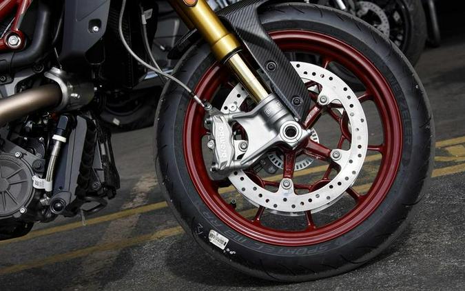 2024 Indian Motorcycle® FTR R Carbon Carbon Fiber