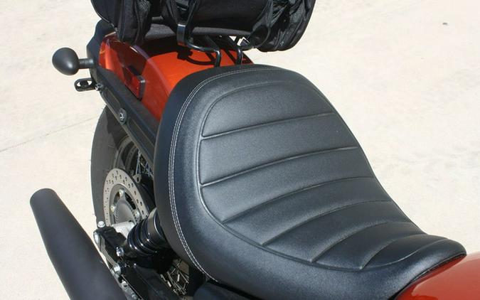 2025 Honda VT750CBSS