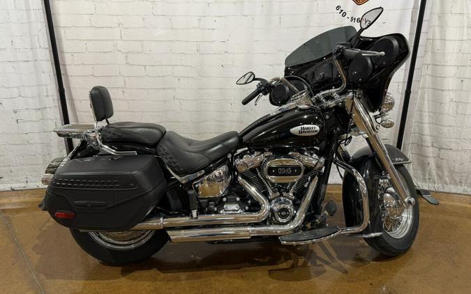 2022 Harley-Davidson Heritage Classic 114 FLHCS Vivid Black