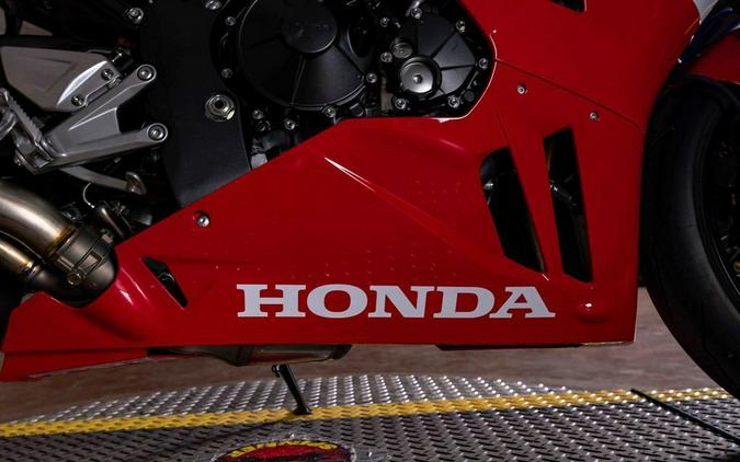 2026 CBR1000RR-R Fireblade SP - Honda
