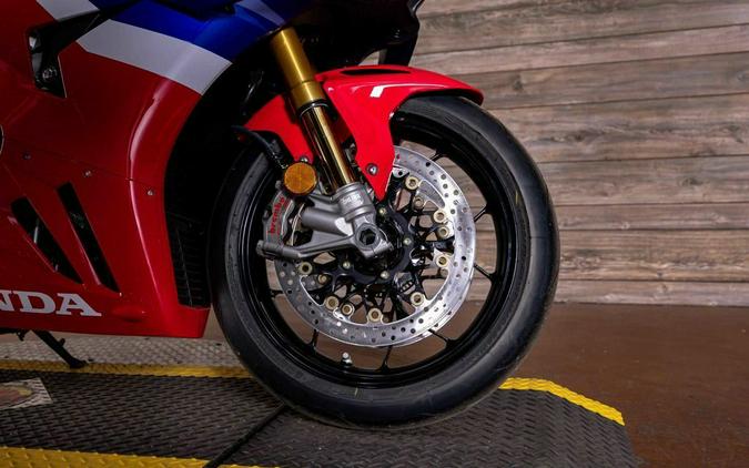 2026 CBR1000RR-R Fireblade SP - Honda