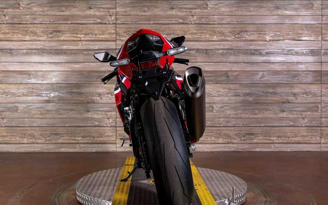 2026 CBR1000RR-R Fireblade SP - Honda