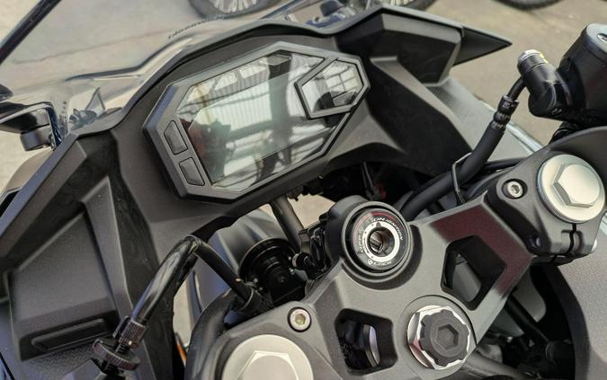 2026 Kawasaki Ninja® 500 ABS