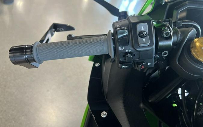 2025 Kawasaki NINJA ZX-4RR ABS KRT Edition