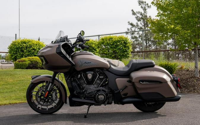 2021 Indian Motorcycle® Challenger® Dark Horse Bronze Smoke