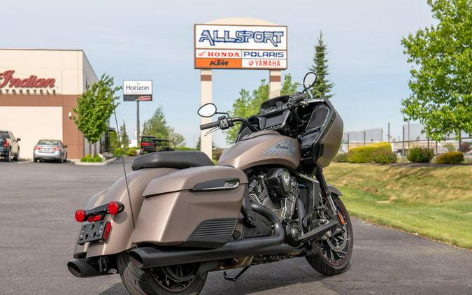 2021 Indian Motorcycle® Challenger® Dark Horse Bronze Smoke