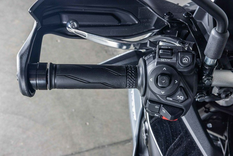 2025 Yamaha Tracer 9