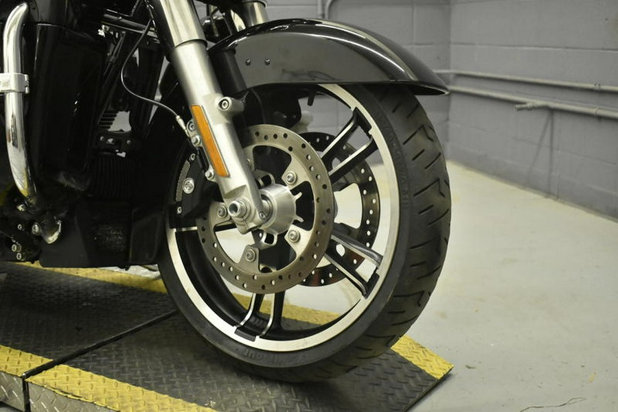 2017 Harley-Davidson® FLHX - Street Glide®
