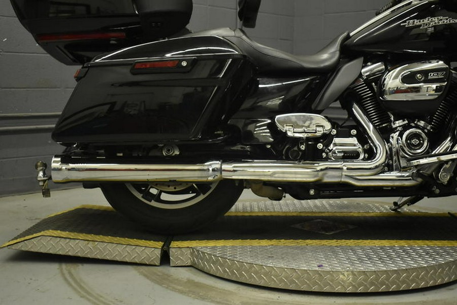 2017 Harley-Davidson® FLHX - Street Glide®