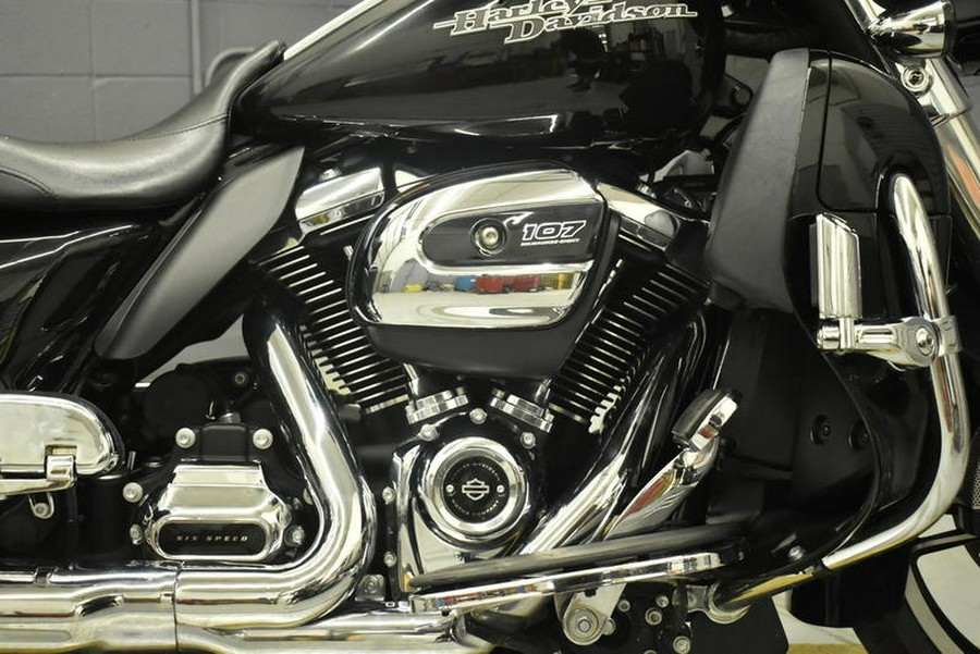 2017 Harley-Davidson® FLHX - Street Glide®