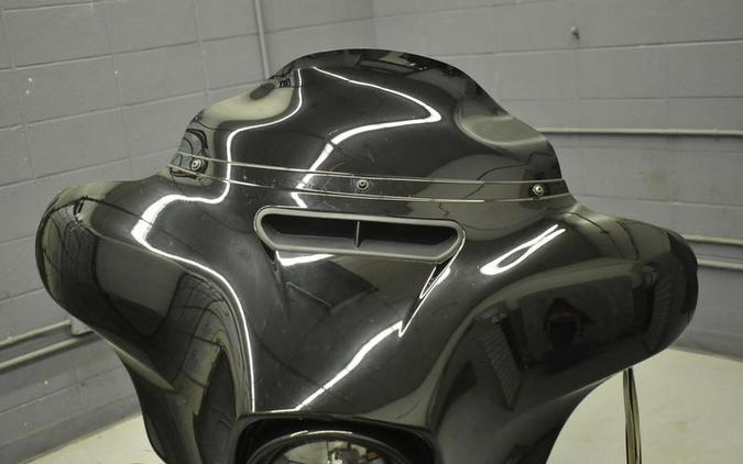 2017 Harley-Davidson® FLHX - Street Glide®