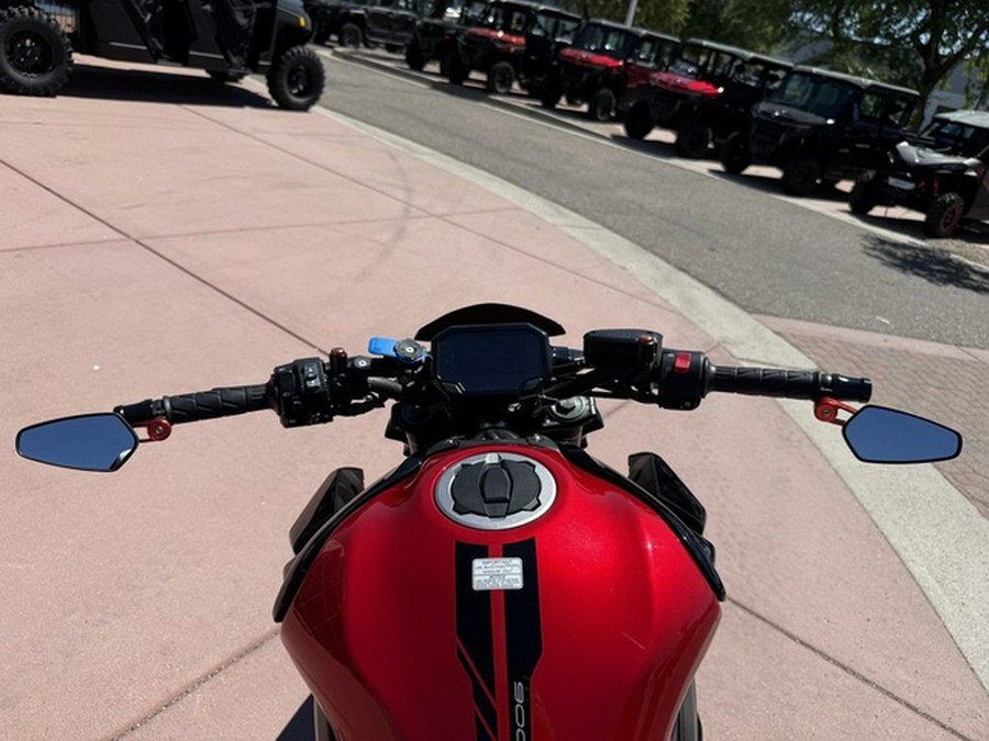 2024 Kawasaki Z900 ABS Candy Persimmon RedEbony