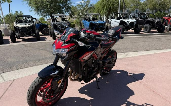 2024 Kawasaki Z900 ABS Candy Persimmon RedEbony