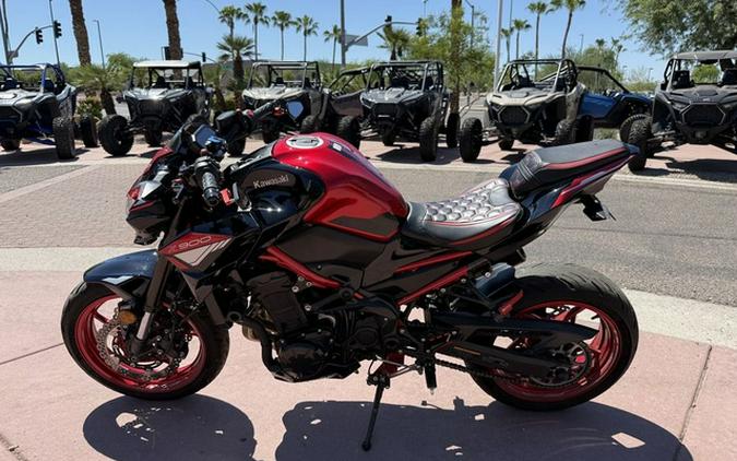 2024 Kawasaki Z900 ABS Candy Persimmon RedEbony