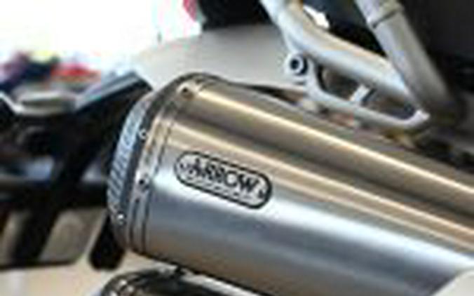 2022 Triumph Scrambler XC 1200 Gold Line