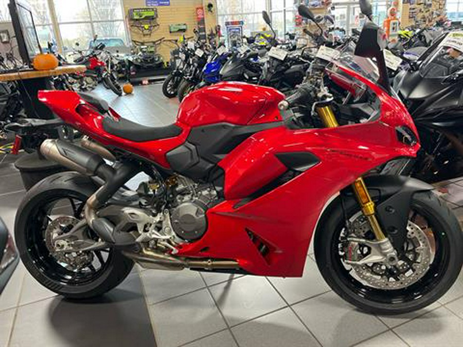 2025 Ducati Panigale V2 S