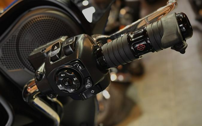 2025 Harley-Davidson® Street Glide®