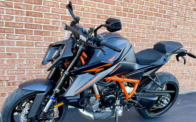 2025 KTM 1390 Super Duke R EVO
