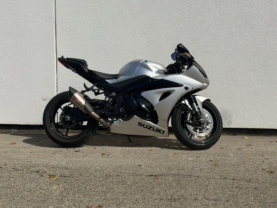 2025 Suzuki GSX-R 1000