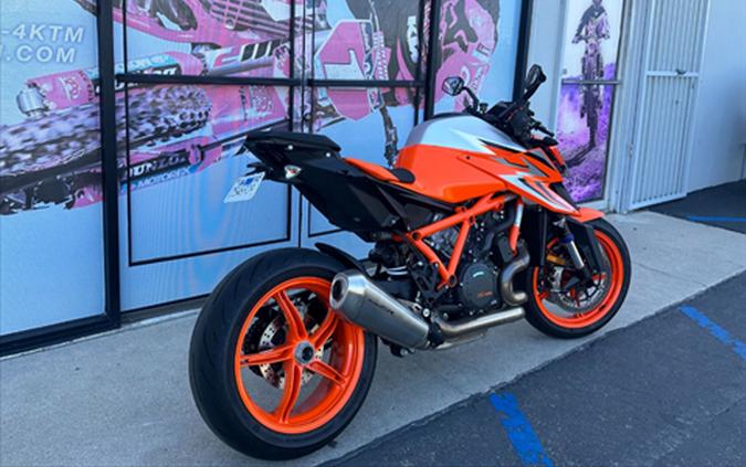 2022 KTM 1290 Super Duke R EVO