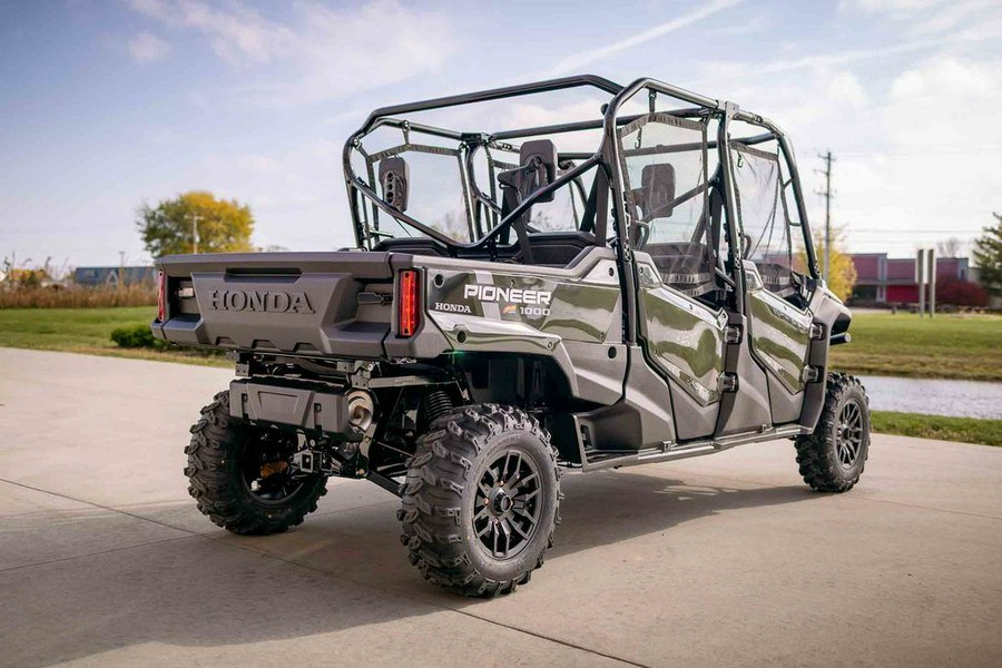 2025 Honda® Pioneer 1000-6 Deluxe Crew