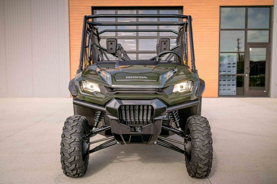 2025 Honda® Pioneer 1000-6 Deluxe Crew