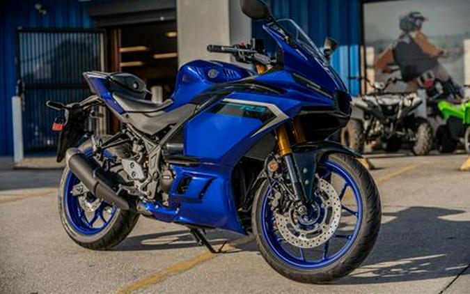 2025 Yamaha YZF-R3