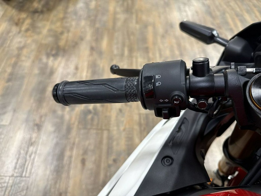 2026 Yamaha YZF R3 70Th Anniversary Edition