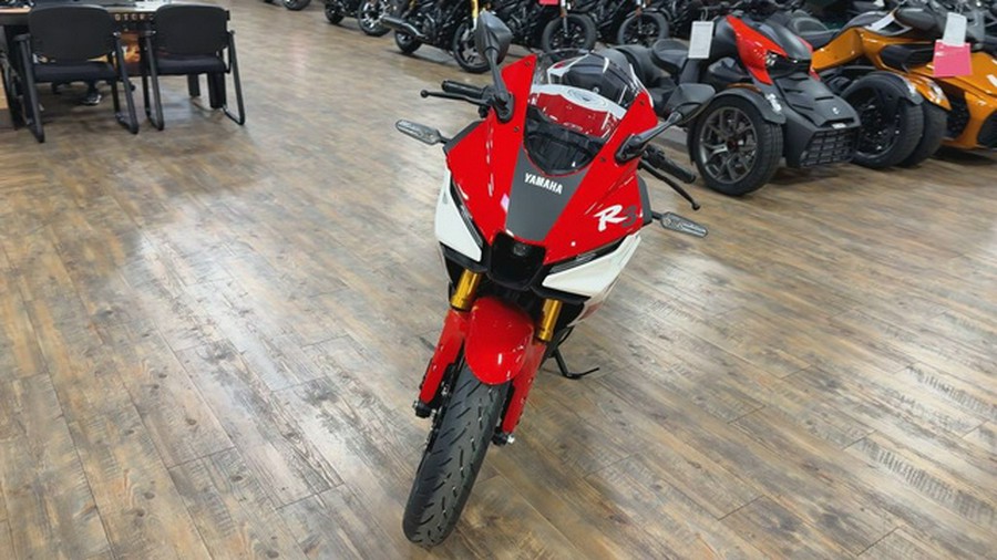 2026 Yamaha YZF R3 70Th Anniversary Edition
