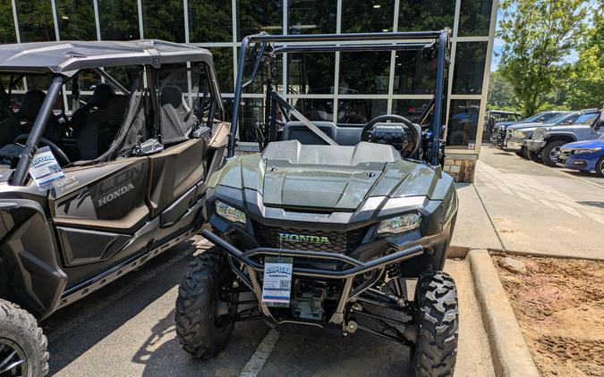 2026 Honda Pioneer 700 Deluxe