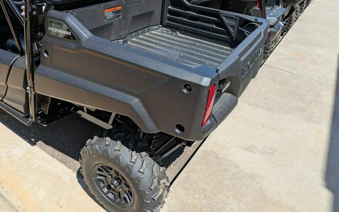 2026 Honda Pioneer 700 Deluxe