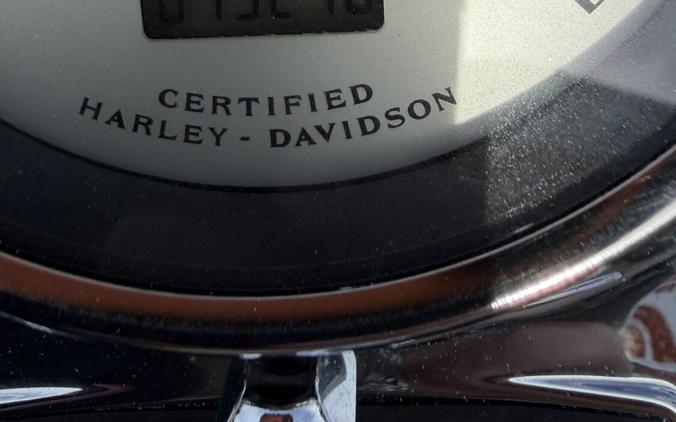 2002 Harley-Davidson® CVO Dyna Wide Glide 3 Black Flame