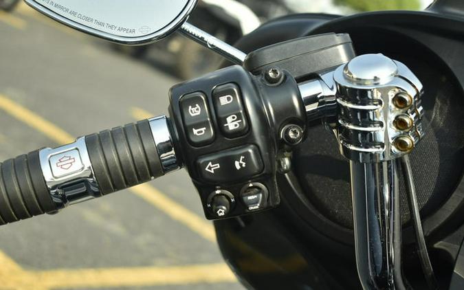 2019 Harley-Davidson® FLHTCUTG - Tri Glide® Ultra