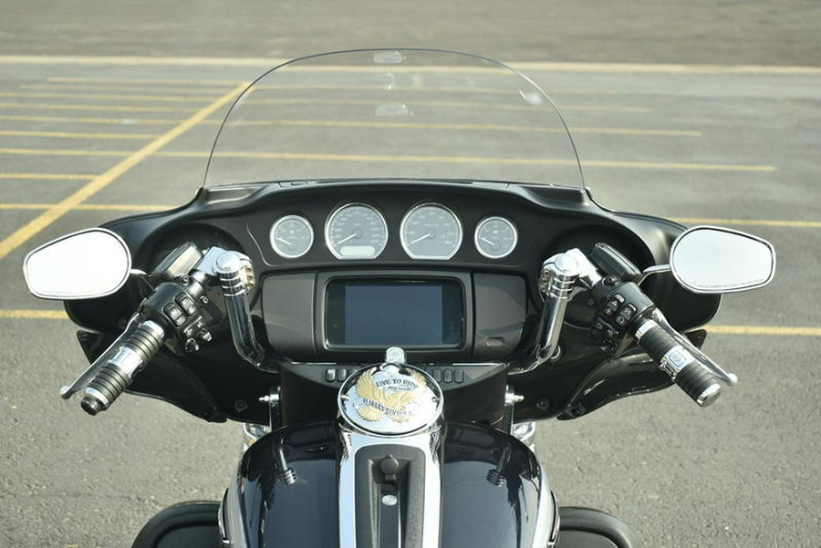 2019 Harley-Davidson® FLHTCUTG - Tri Glide® Ultra