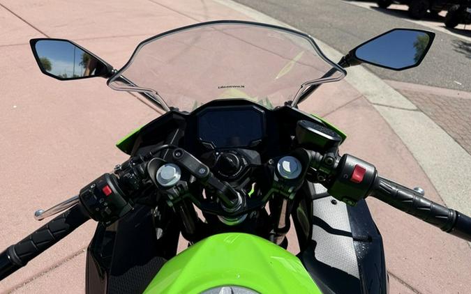 2025 Kawasaki Ninja 500 KRT Edition SE ABS