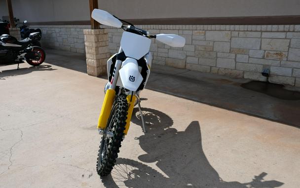 2027 HUSQVARNA TX 300