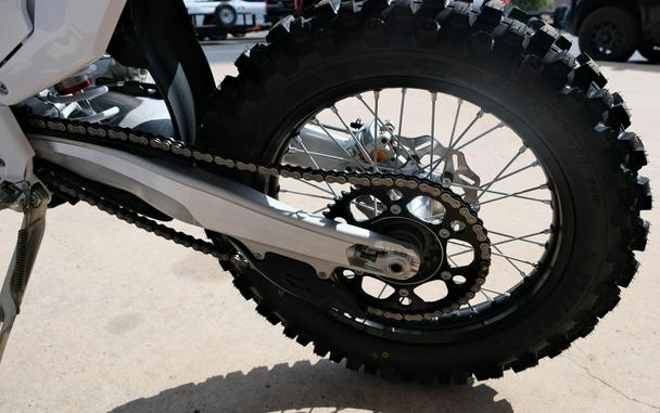 2027 HUSQVARNA TX 300