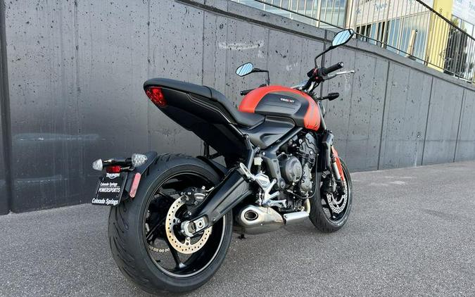 2023 Triumph Trident 660 Matte Baja Orange / Matte Storm Grey