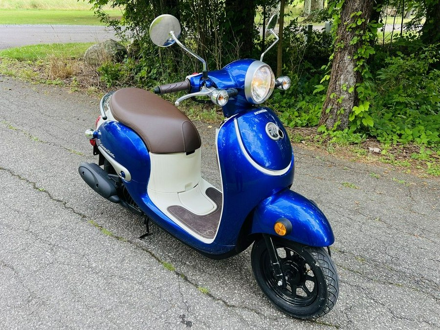 2024 Honda® Metropolitan