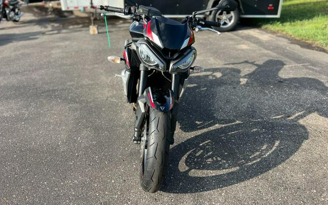 2021 Triumph Street Triple R Low Sapphire Black R LRH