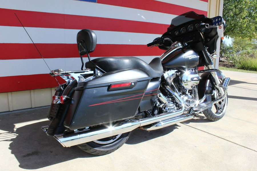 2015 Harley-Davidson® FLHXS - Street Glide® Special